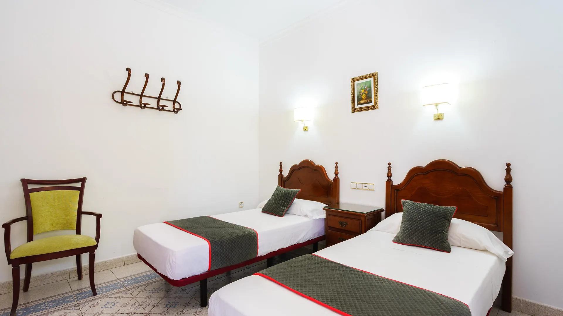 Oyo Hotel Espana Lanjarón