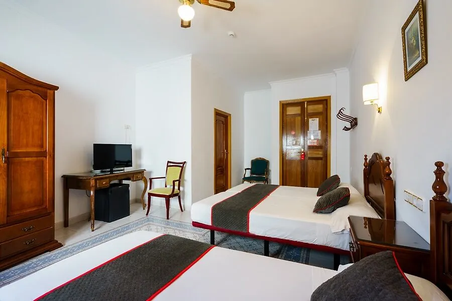 Oyo Hotel Espana Lanjarón